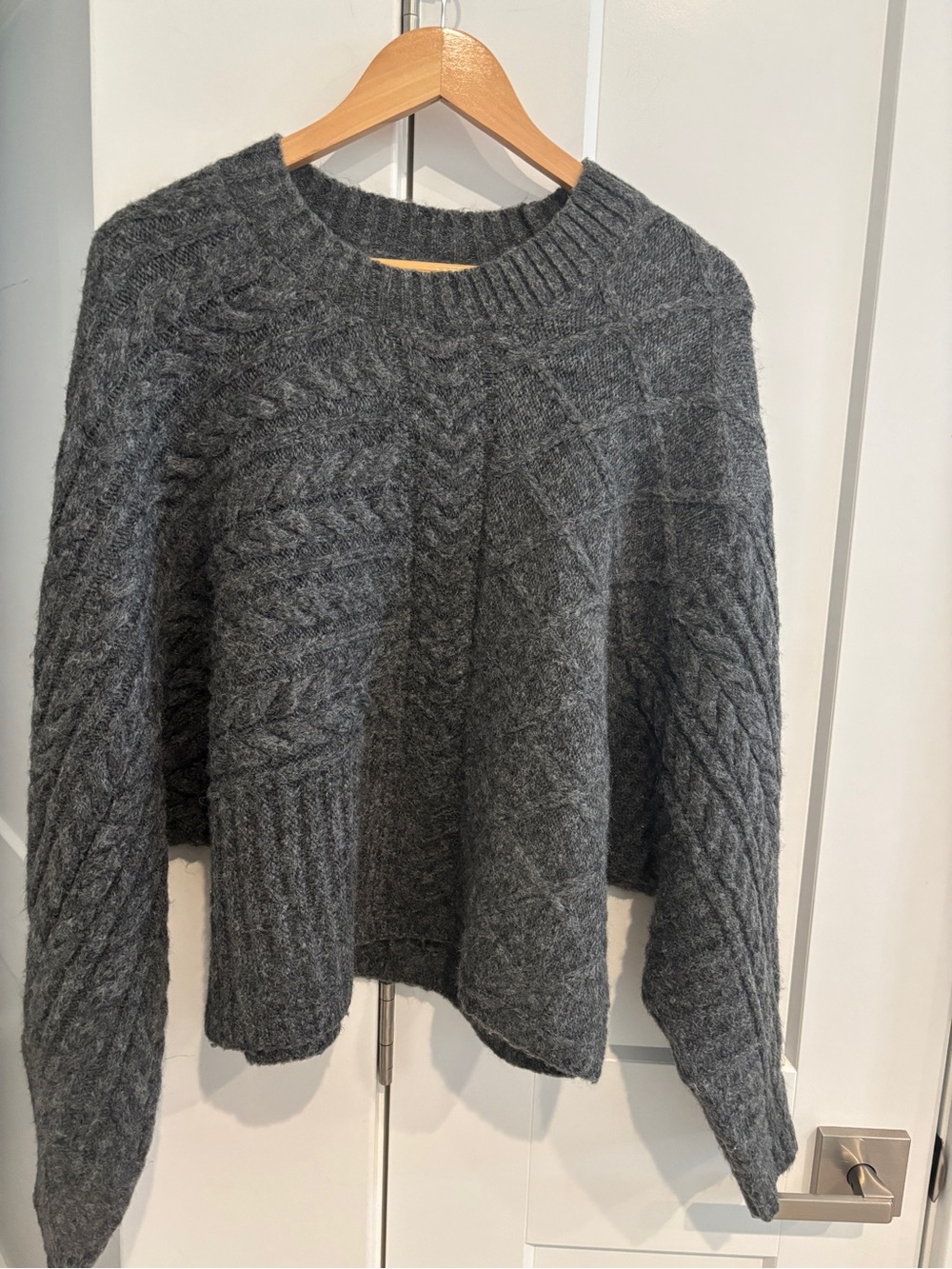 Abercrombie & Fitch Cozy Bat Wing Cable Knit Sweater